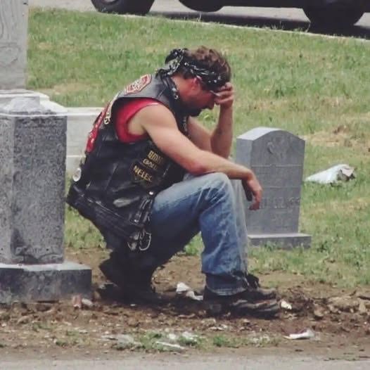 A Biker Showed Up At My Wife Grave Every Week And I Had No Idea Who He Was!2