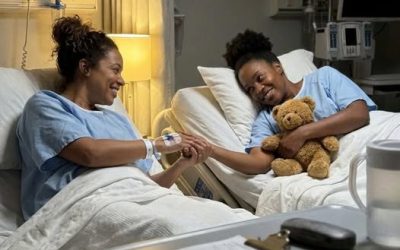 I SAVED MY SISTER’S LIFE BY DONATING MY KIDNEY TO HER — THEN I LEARNED SHE WAS SECRETLY HAVING AN AFFAIR WITH MY HUSBAND, SO I INVITED THEM BOTH TO A DINNER THEY WOULD NEVER FORGET. When my younger sister Clara was diagnosed with kidney failure, I didn’t think twice. I chose to donate my kidney to save her. We were never especially close, but she was still my sister, and I believed family should always be there for one another. Back then, my husband Evan stood beside me, held my hand, and told me I was doing something truly good. He promised we’d face everything together. About a month after the surgery, Evan’s phone buzzed on the table. I accidentally picked it up, thinking it was mine since our phones are identical. That’s when I noticed a message from Clara: “My love, when are we going back to that hotel? I already miss you.” My entire body froze. I opened their conversation and discovered the truth — they had been seeing each other for more than six months. Secret hotel meetups, trips out of town while he claimed he was traveling for work, and lie after lie after lie. It felt like my whole world collapsed beneath me. Evan and I had been married for nine years. We share a daughter together. How could he betray me like this? And Clara? She’s my own sister… The same sister I gave my kidney to. At that moment, my heart shattered. I wanted to yell. I wanted to expose them both immediately. But instead, I pretended I knew nothing because a different idea had already begun taking shape in my mind. Over the next few days, I quietly prepared everything. Then one evening, I suggested to Evan that we invite Clara over for a family dinner. He smiled and agreed without hesitation. Later, I called Clara. “Hey! I’d love for you to come over for dinner tomorrow night.” She sounded happy.. “Oh, absolutely, sis! It’s going to be such a lovely evening. What time should I be there?” I smiled softly before answering: “7 p.m. Trust me… it’s going to be a night none of us will ever forget…” Neither of them had any clue what kind of surprise was waiting for them. Read more link in the first comment 👇 Like & share and comment “YES” if you want more!.